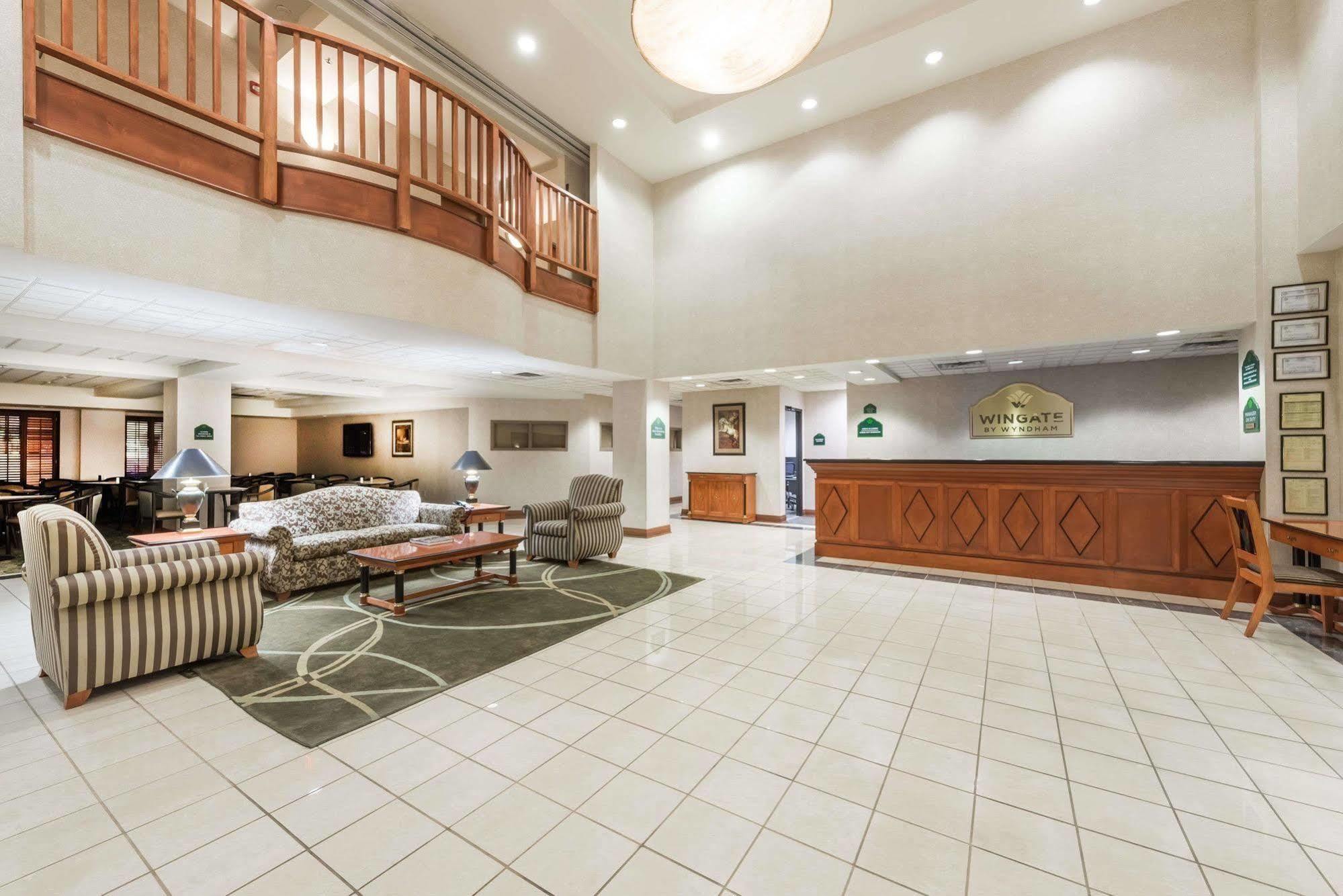 Holiday Inn Cleveland By Ihg Zewnętrze zdjęcie